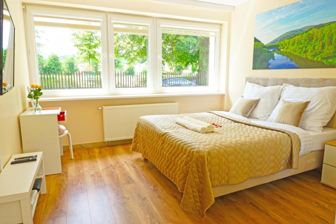 Nad Stawem Apartment Устрон Екстериор снимка