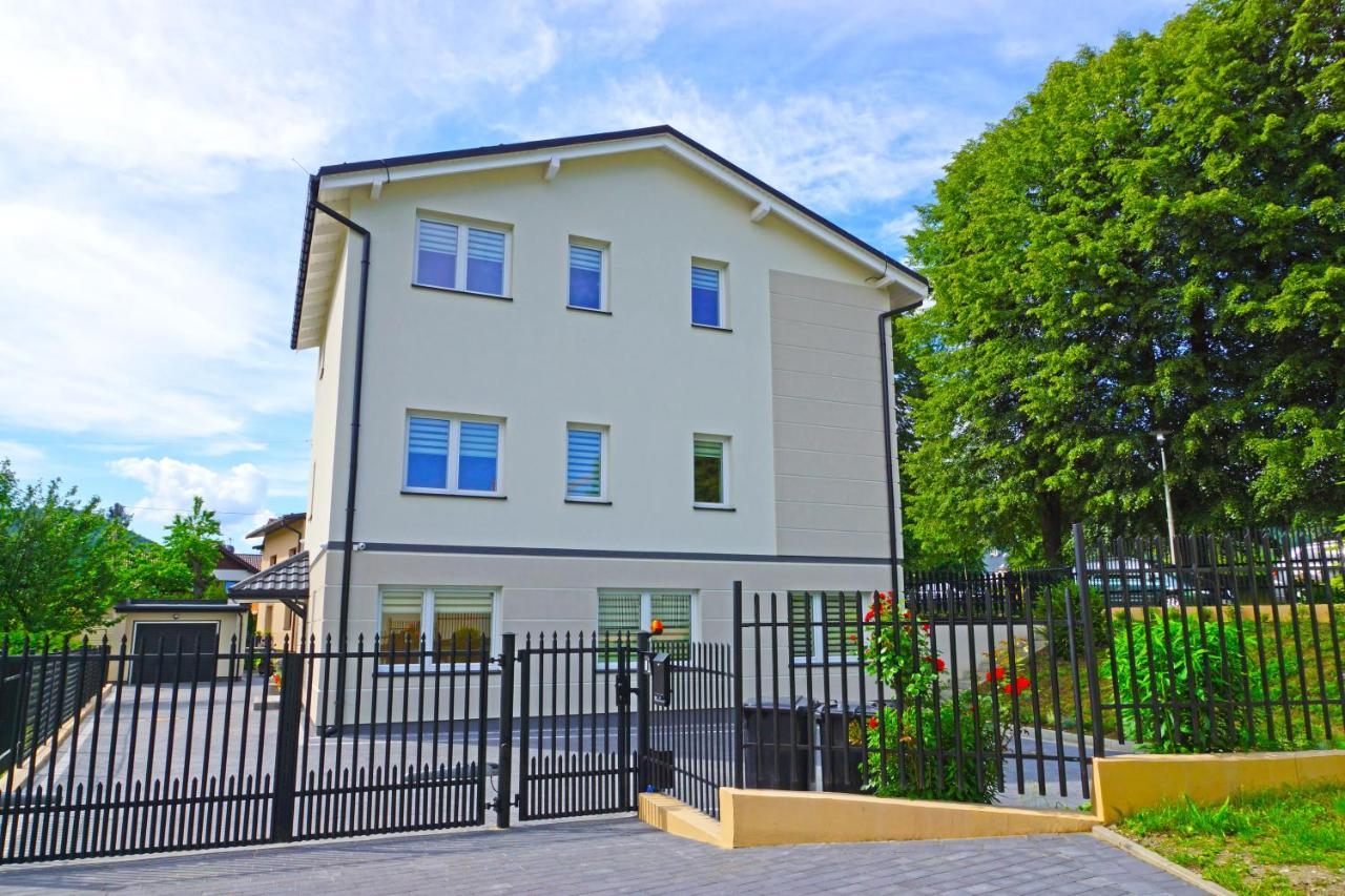 Nad Stawem Apartment Устрон Екстериор снимка