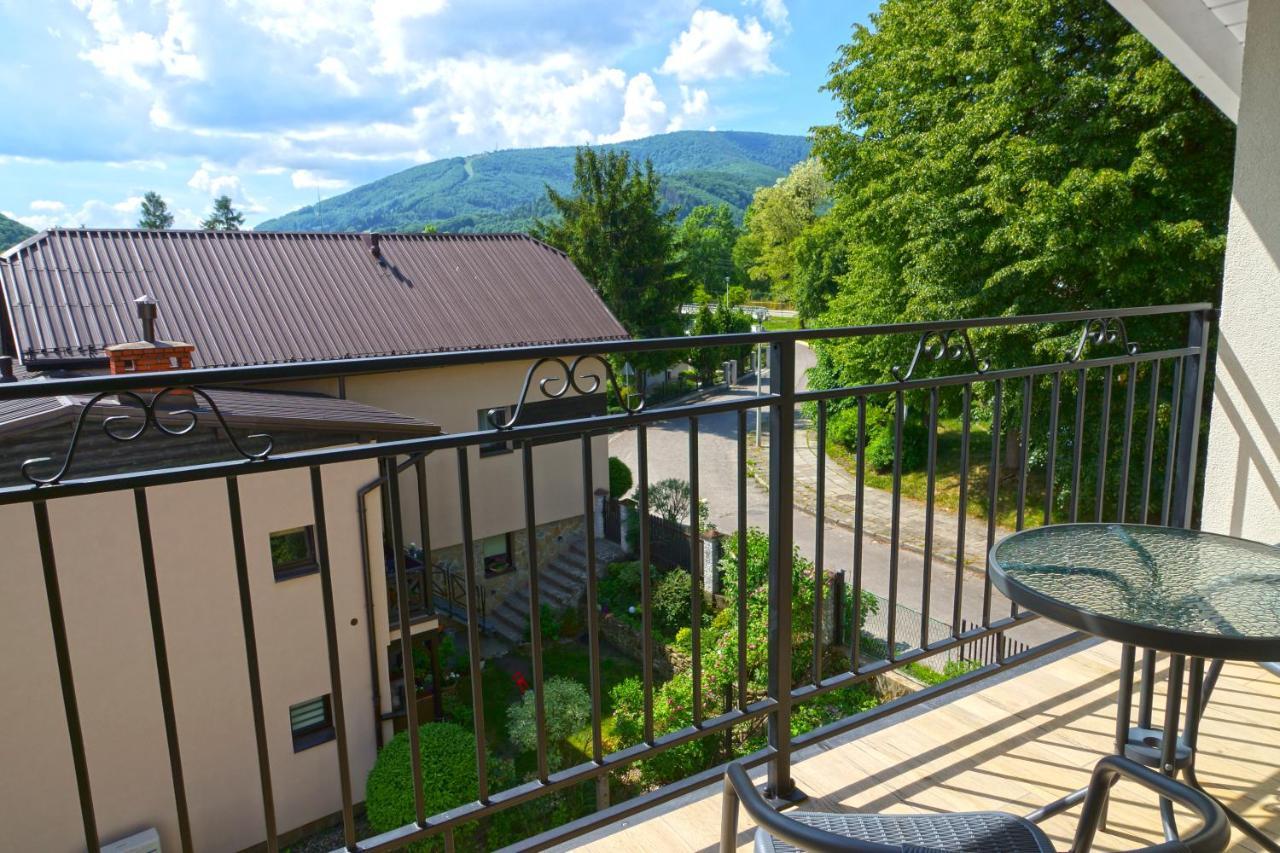 Nad Stawem Apartment Устрон Екстериор снимка
