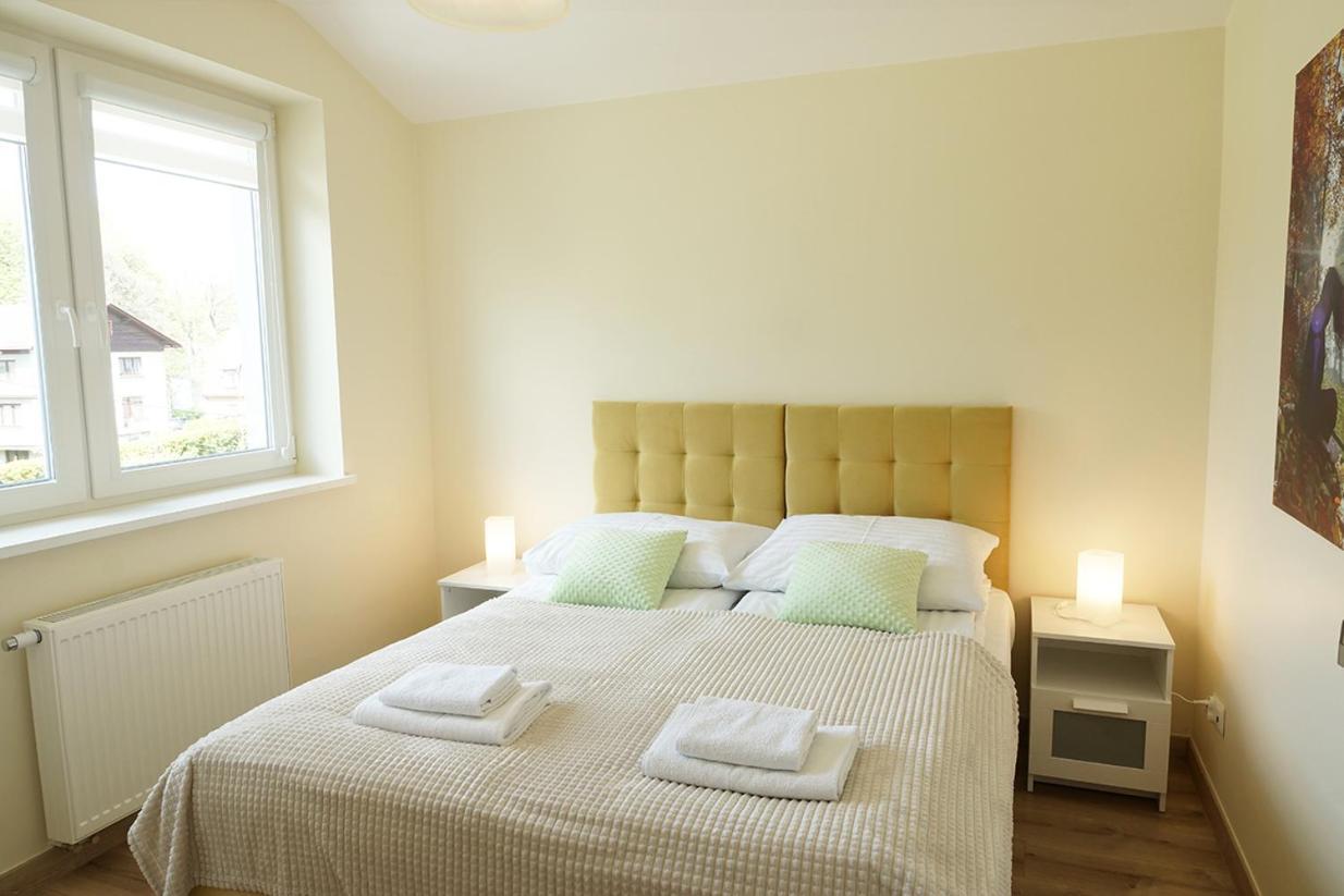 Nad Stawem Apartment Устрон Екстериор снимка