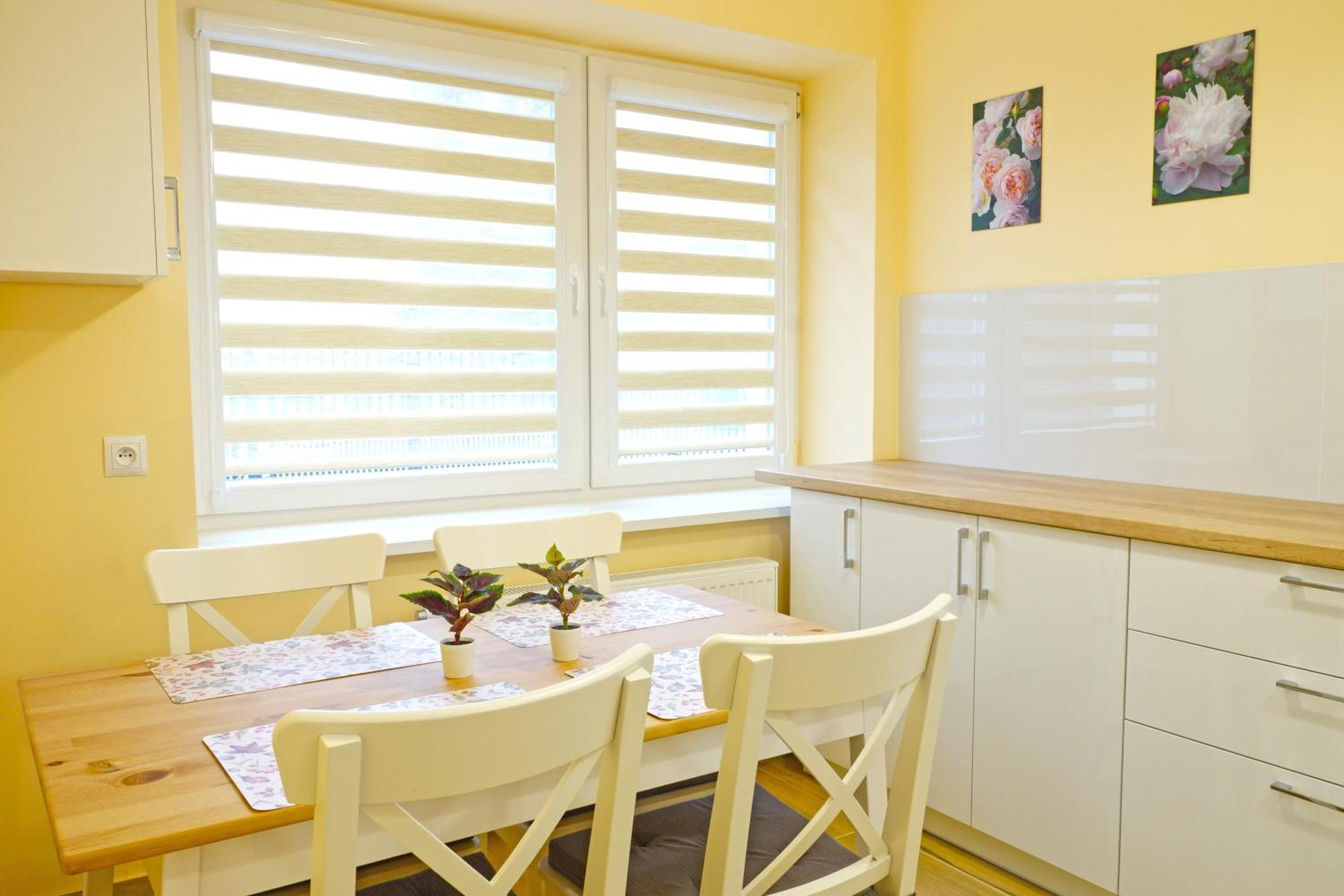 Nad Stawem Apartment Устрон Стая снимка